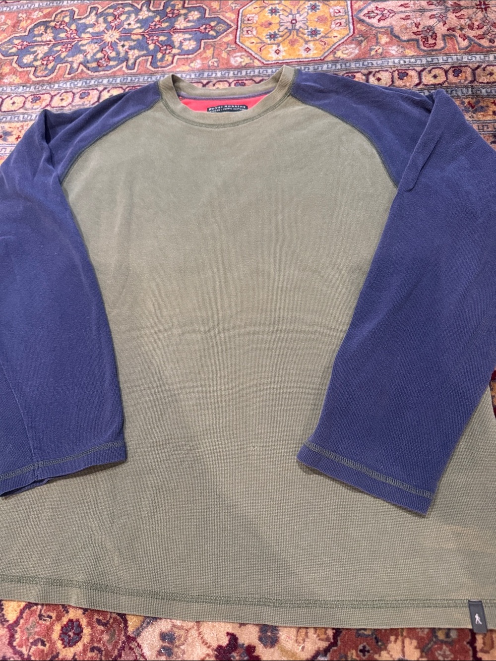 Royal Robbins Men's Olive Green & Navy Raglan Long-Sleeve Shirt large